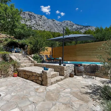 Olive Garden-pool, Privacy & Parking *