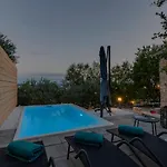 Σπίτι διακοπών Olive Garden-pool, Privacy & Parking *