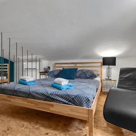 Olive Garden-pool, Privacy & Parking Tatil Evi Makarska