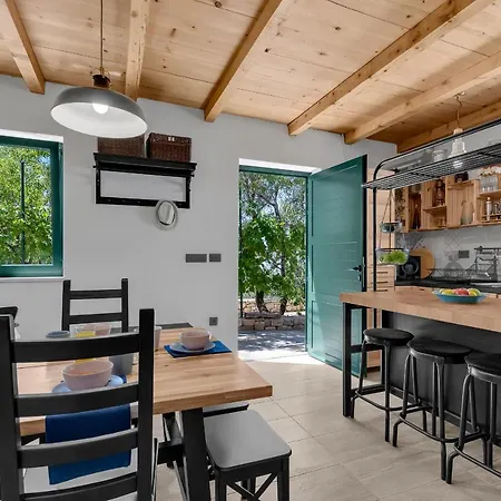 펜션 Olive Garden-pool, Privacy & Parking