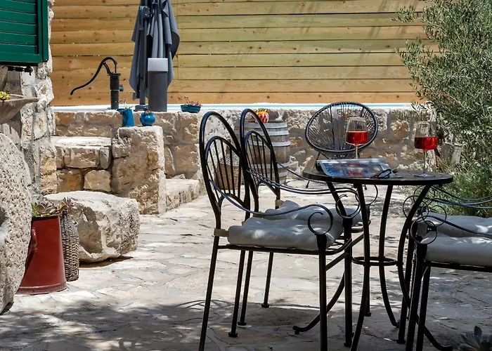 Olive Garden-pool, Privacy & Parking Σπίτι διακοπών Μακάρσκα