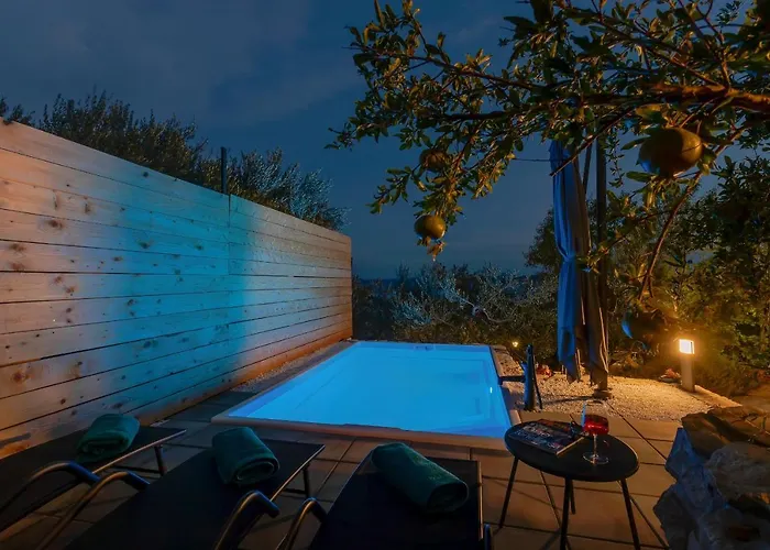 Olive Garden-pool, Privacy & Parking Σπίτι διακοπών