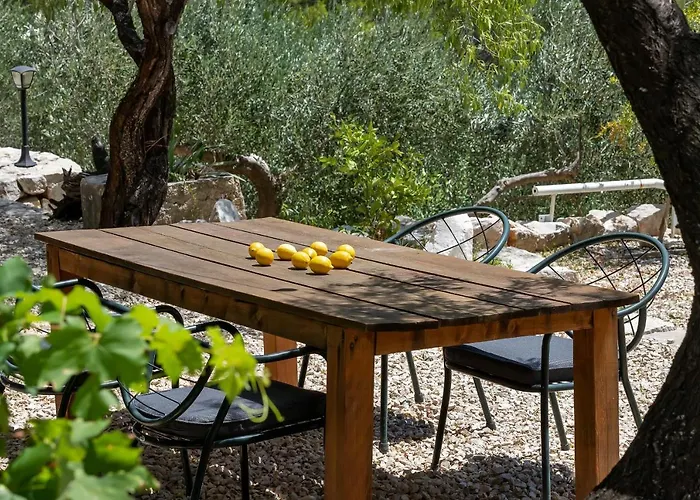 Σπίτι διακοπών Olive Garden-pool, Privacy & Parking