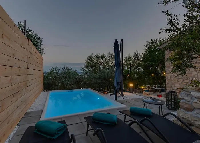 Σπίτι διακοπών Olive Garden-pool, Privacy & Parking *