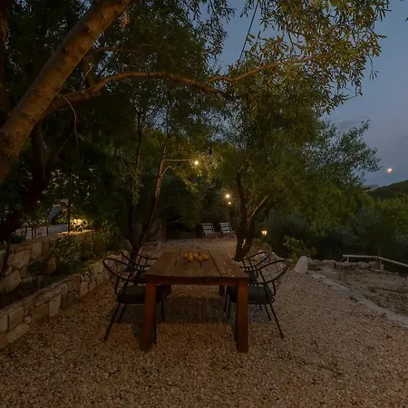 Olive Garden-pool, Privacy & Parking *